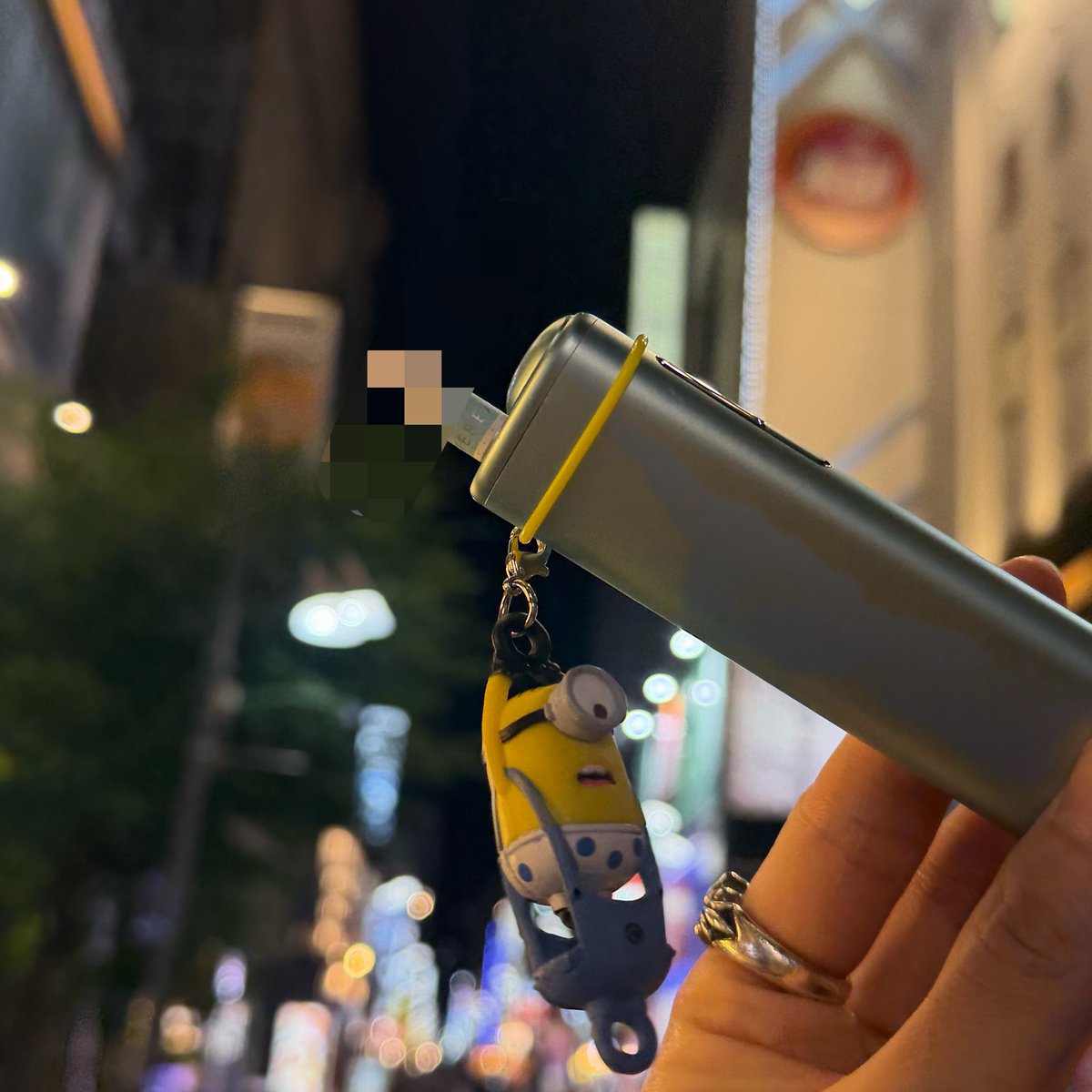 う tweet media