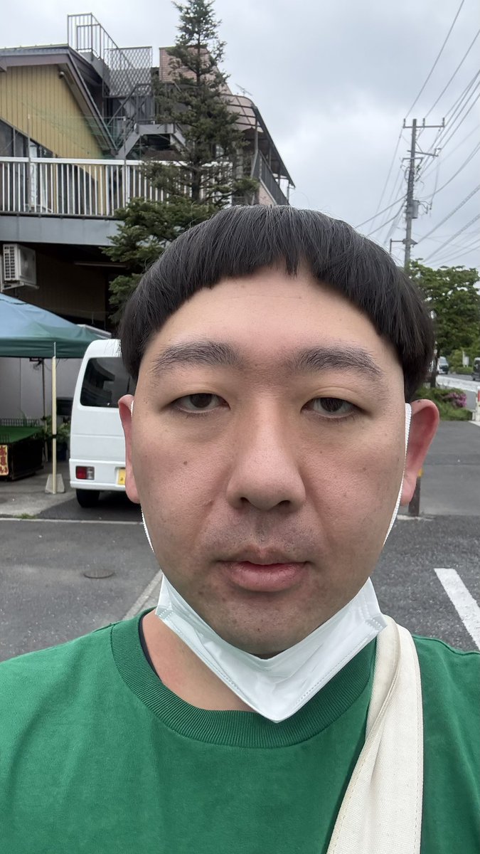munetakousuke's tweet photo. ムネタ埼玉の新井宿駅に引っ越しました。
近い友達がいなくなりました。

近いよ、もしくはまぁ行ける距離かもって芸人さん、面識なくてもだれでもDMください。

友達になりましょう。
飲みに行きましょう。 https://t.co/deoIhj6Jq2