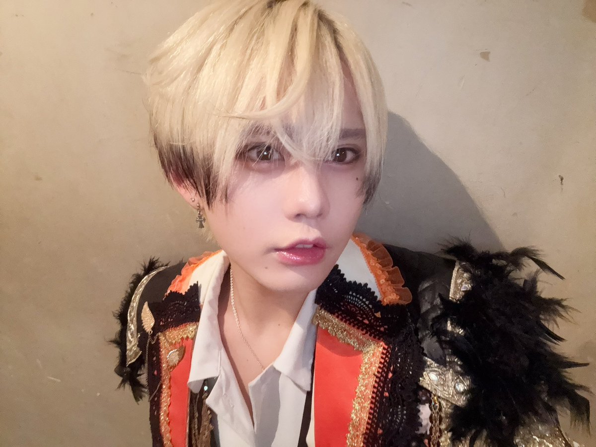 リタ tweet media