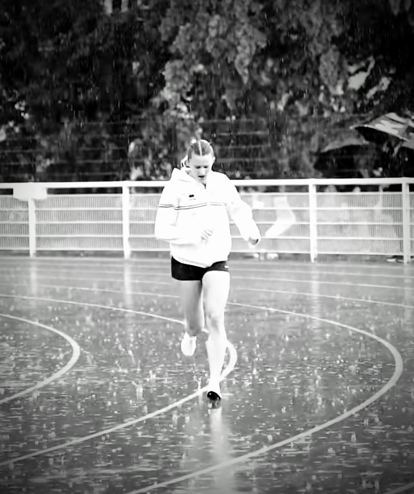BASCSupporters's tweet photo. If you thought Britain held a monopoly of athletics rain, this is France over the weekend ☔💦

📸 @Baptiste_jri / Federation Francaise d'Athletisme https://t.co/IBmNBMe5wN