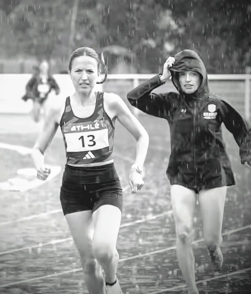 BASCSupporters's tweet photo. If you thought Britain held a monopoly of athletics rain, this is France over the weekend ☔💦

📸 @Baptiste_jri / Federation Francaise d'Athletisme https://t.co/IBmNBMe5wN