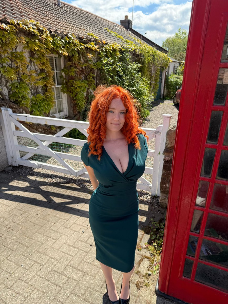 Sophie Jane tweet media