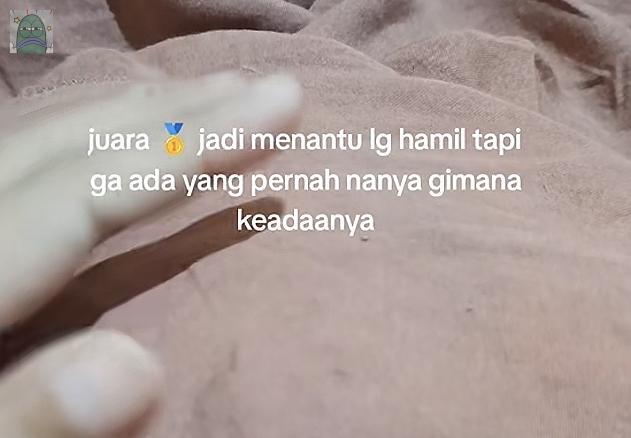 Tanyarlfes tweet media