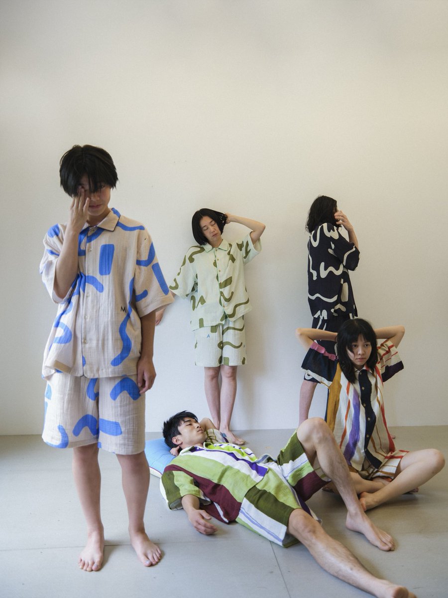 pammofficial's tweet photo. 長めの袖でラフすぎず、
半ズボンにはちゃんとポケット付き。

部屋着としてはもちろん、
“ちょっとそこまで”の外出にも◎

自分用にも、
新生活やプレゼントにもぜひ🏡

上下セット ¥14,990 (tax in) https://t.co/bsEjC4zkl5