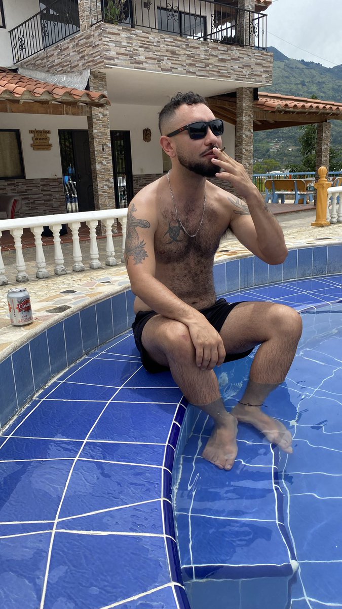 🔞PaisaPasPig tweet media