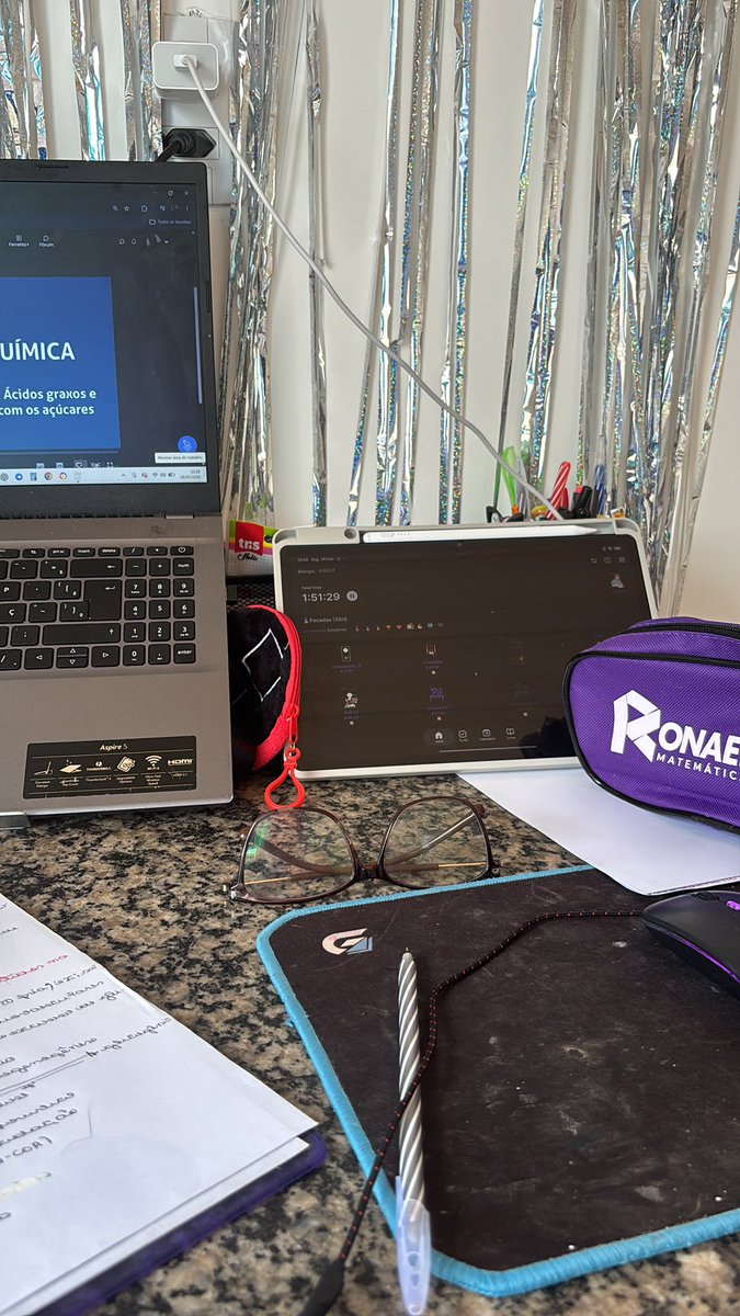 _studysara_'s tweet photo. Bom dia divos https://t.co/iPgaaKItiX