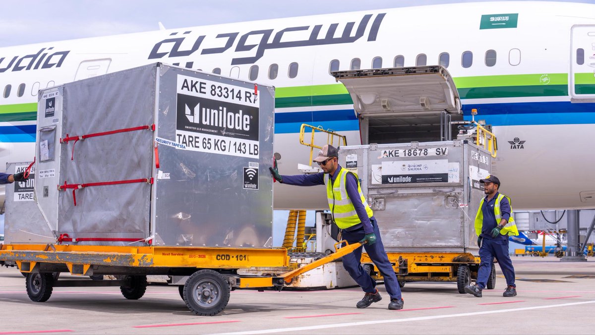 MACLmedia's tweet photo. We facilitated the departure of the third batch of 243 Maldivian pilgrims travelling on Saudia Airlines for their Hajj pilgrimage today.
We extend our sincere prayers and best wishes to all pilgrims for a safe journey,  and a blessed Hajj. https://t.co/vTznUhTa2m