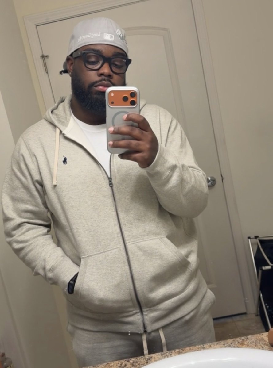 _BigWayne__'s tweet photo. I’m not the same 🥷🏾 you knew, I been improved 

 #milwaukee https://t.co/b6vM5cayEd