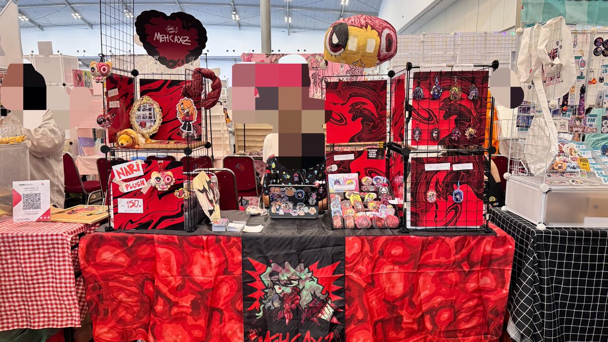 MEHCAXZ's tweet photo. Otsufuro #cf22
Thank you everyone who came to our booth!! Will be making more gorey stuffs next cf Amen (also Nari zine hopefully) https://t.co/RzZpqVMp5i