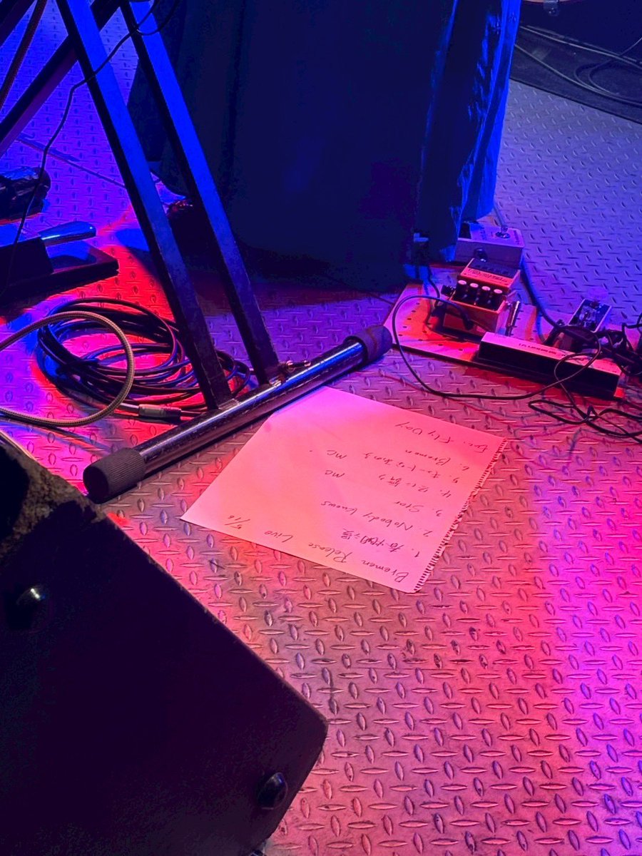 Vatelier_'s tweet photo. 1st Album Release Live
“Bremen”

セトリ📜
1.春爛漫
2.Nobody knows 
3. star
4.冬に舞う
5.キュートなあの子
6.Bremen
Enc.FlyDayスペシャルバージョン

 #Vatelier.  #ヴァトリエ https://t.co/AxYyEgoL7W