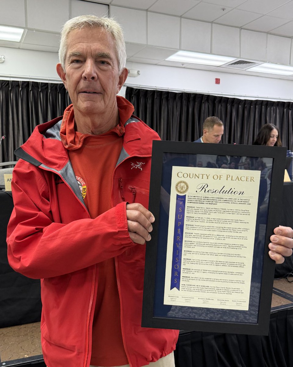 PlacerSheriff's tweet photo. 𝐂𝐚𝐬𝐭𝐥𝐞 𝐏𝐞𝐚𝐤 𝐀𝐯𝐚𝐥𝐚𝐧𝐜𝐡𝐞 𝐑𝐞𝐬𝐩𝐨𝐧𝐬𝐞 𝐇𝐨𝐧𝐨𝐫𝐞𝐝 𝐛𝐲 𝐂𝐨𝐮𝐧𝐭𝐲
Last week, the Placer County Board of Supervisors passed a resolution honoring the lives lost in the February 17 Castle Peak avalanche and formally recognized the extraordinary bravery and work of the Tahoe Nordic Search and Rescue Team, which operates under the Placer County Sheriff’s Office.

The Board also expressed its deepest condolences to all those impacted by this tragic event. In continued gratitude for the efforts of those who worked in extremely dangerous terrain, the Board will be sending a letter to Governor Newsom requesting statewide recognition for their service during the rescue and recovery operation.

The Placer County Sheriff’s Office extends our sincere appreciation to the Tahoe Nordic Search and Rescue Team for their commitment to saving lives in the most challenging conditions.