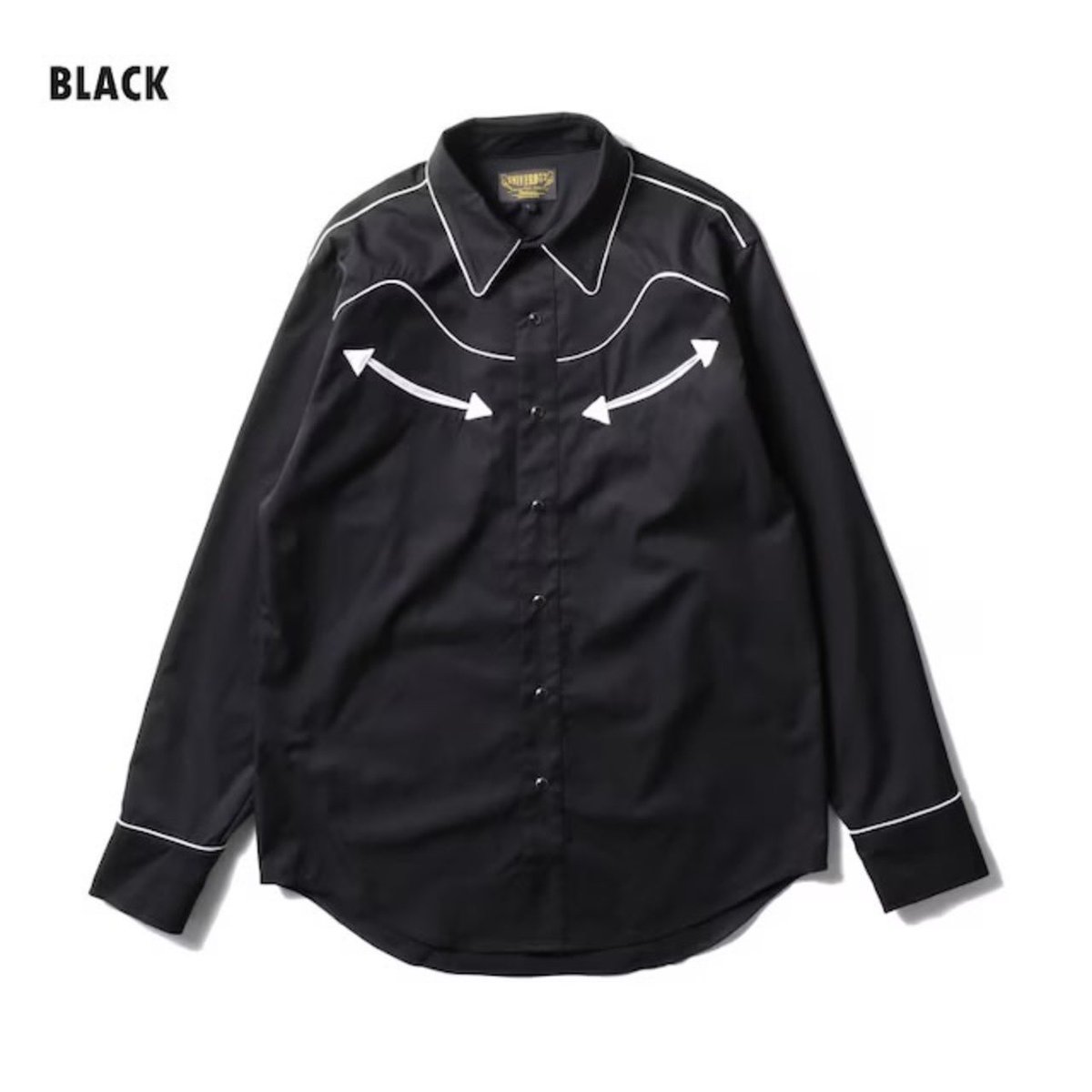 Placerealstreet's tweet photo. 新着紹介‼︎ ブラックボディに映えるホワイトパイピングやパール調のボタンづかいなど装飾的でデザイン性のあるウエスタンシャツ。ツルっとした艶感のあるポリエステルツイル生地も雰囲気抜群。

https://t.co/n60KC68aY2

#UNIVERD72 #ウエスタンシャツ #ロカビリーファッション #50sファッション https://t.co/JpIOT5mvek