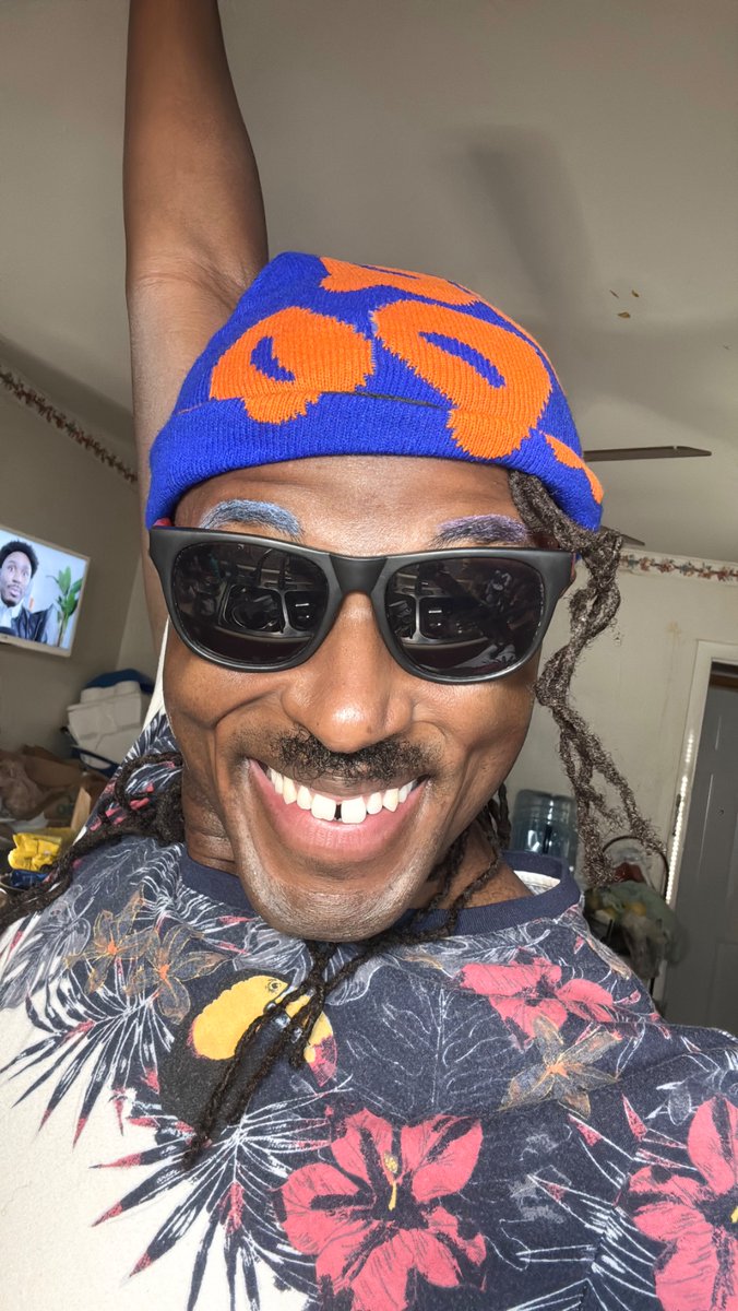 Damon Clark tweet media