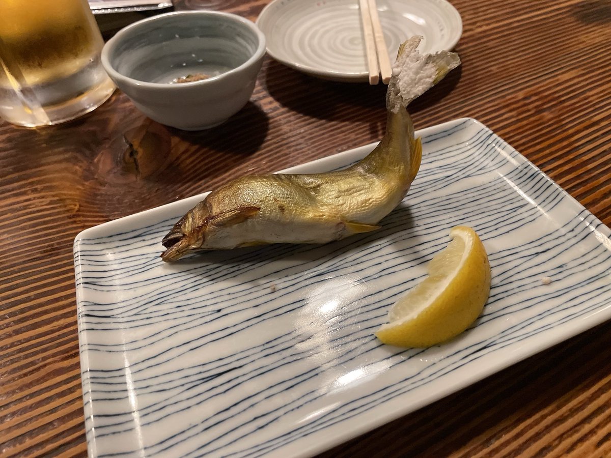 けんけん tweet media