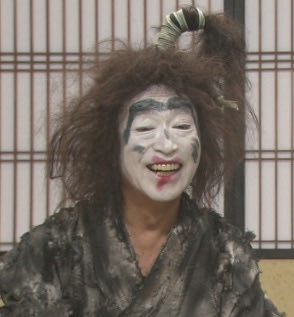 juncastle's tweet photo. @kurimansakura1 儂自分の城まで燃やしたからね https://t.co/j9WpNnsUzC