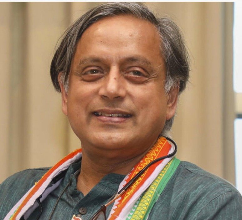 playkauntest's tweet photo. Just realized, @ShashiTharoor is basically Mukesh Bhatt with hair and a Thesaurus!
... https://t.co/M3Cr2DJwac