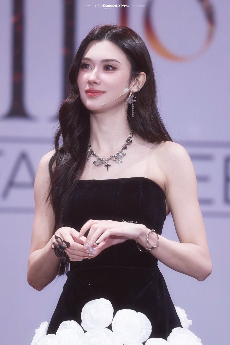 BLINKVotingPage's tweet photo. 🚨LESS THAN 3hrs 30min LEFT🚨

BLINKS CAST YOUR VOTE FOR #LENAMIU & #LENA ON KCL. RETURN THE FAVOUR ONE LAST TIME AS THEIR FANS VOTED FOR #BLACKPINK #JENNIE ON AMAS 🖤��

—HOW TO VOTE ⬇️

🏆 KCL WEBSITE 

[1 Free vote/10 mins]
(Lena) https://t.co/k7pJsvqPBq
(LenaMiu) https://t.co/jTcJ1k8kPC
(Phone number - 923481978)

🏆 KCL FACEBOOK 
[Search for Lena & LenaMiu picture in the comment section, and then click 👍🏻]

(Lena)
FB1 : https://t.co/zpx22XE9MZ
FB2 : https://t.co/OGq69iMRzI

(LenaMiu)
FB1 : https://t.co/bmdaY1qZL7
FB2 : https://t.co/Zztx2HW93t 

🏆 KCL TIKTOK @.komchadluekoffical 
[Click ♥️ on their post]
(Lena) https://t.co/4wexHdFsjO
(LenaMiu) https://t.co/t692821h6B

🗓️DEADLINE until May 18, 2026, 11:59PM (BKK Time)

#BLACKPINKxLenaMiu