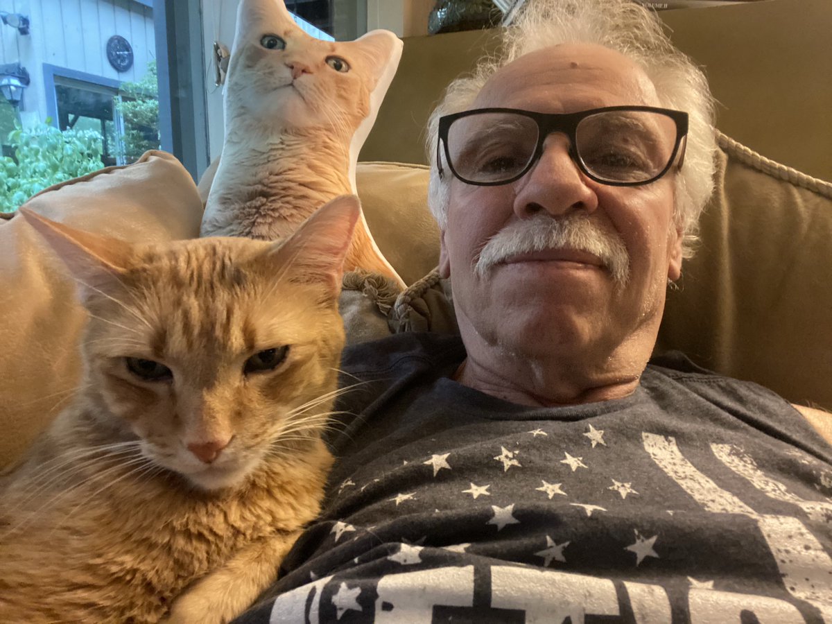 Joe Bonsall tweet media