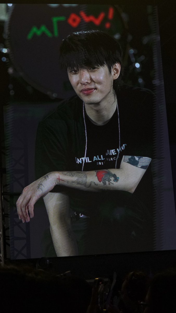 —hello¹ᐟ 🍉 tweet media