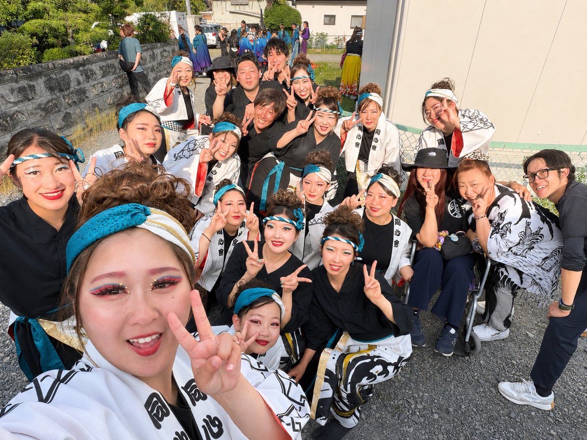 do_shinkai's tweet photo. 第23回常陸国YOSAKOI祭り
実行委員の皆さま、スタッフの皆さま、温かいご声援をくださった皆さま、本当にありがとうございました。

お客様と踊り子が一つになって祭りを楽しむ
この想いを突き詰めて、まだまだ精進します。

#同心會 #東海村 #YOSAKOI
#常陸国YOSAKOI祭り #メンバー募集中 https://t.co/qSROknfKyz