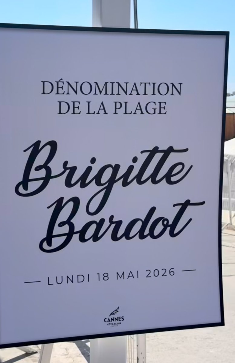 B2Gilles's tweet photo. La plage Macé devient la plage Brigitte Bardot. @villeCannes rend hommage à l’actrice avec l’inauguration de la plage située à proximité du @CannesPalais . Ce soir, le film « Viva Maria ! » illuminera le Cinéma de la plage, célébrant la Légende du cinéma. Français 🎬🏝️🏖️ https://t.co/2gf0o9b9L7