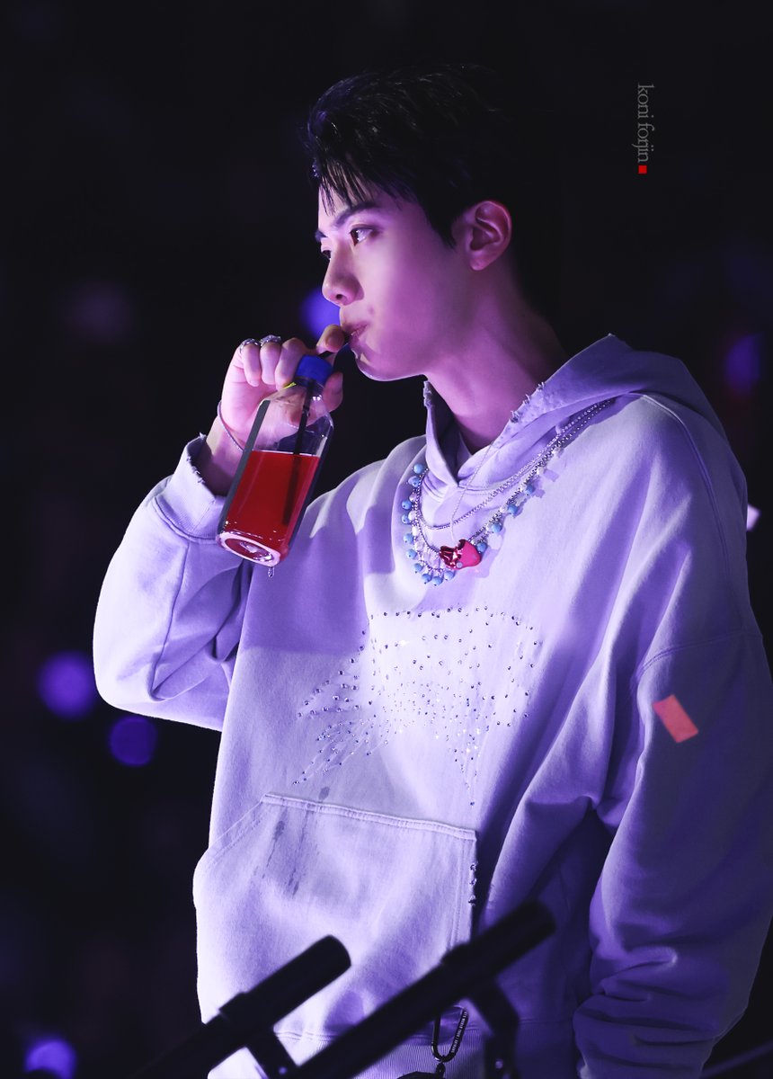 btsforever1207's tweet photo. 260517 BTS ARIRANG STANFORD day2 HD

#BTS_WORLDTOUR_ARIRANG #BTS #방탄소년단진 #JIN #진 https://t.co/Auv3ZA1V80