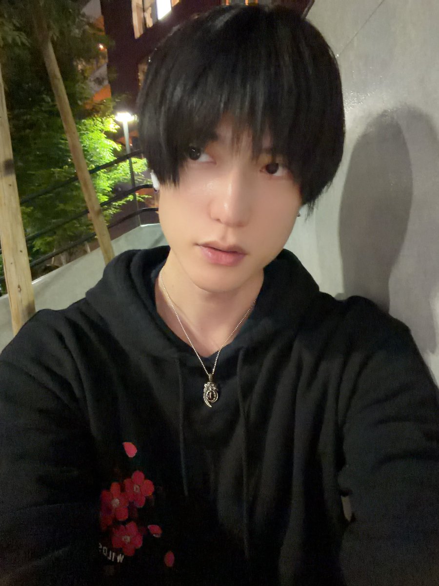霜月紫 tweet media