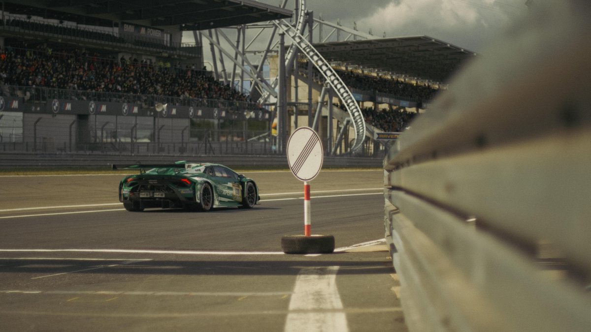 SchaefflerGroup's tweet photo. Of all motorsport events the Schaeffler family attends, the Nürburgring 24 Hours just hit differently.

Spectacular racing with our #LamborGreeni, our brand ambassadors in action, 352,000 fans celebrating a big party - there is nothing more a true racing fan can wish for. 🙏 https://t.co/gOtjcdaBY9