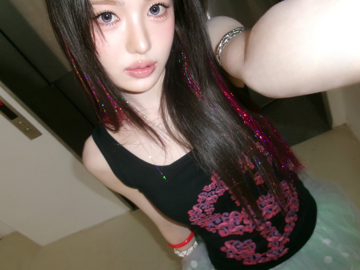 (⌒_⌒;) tweet media
