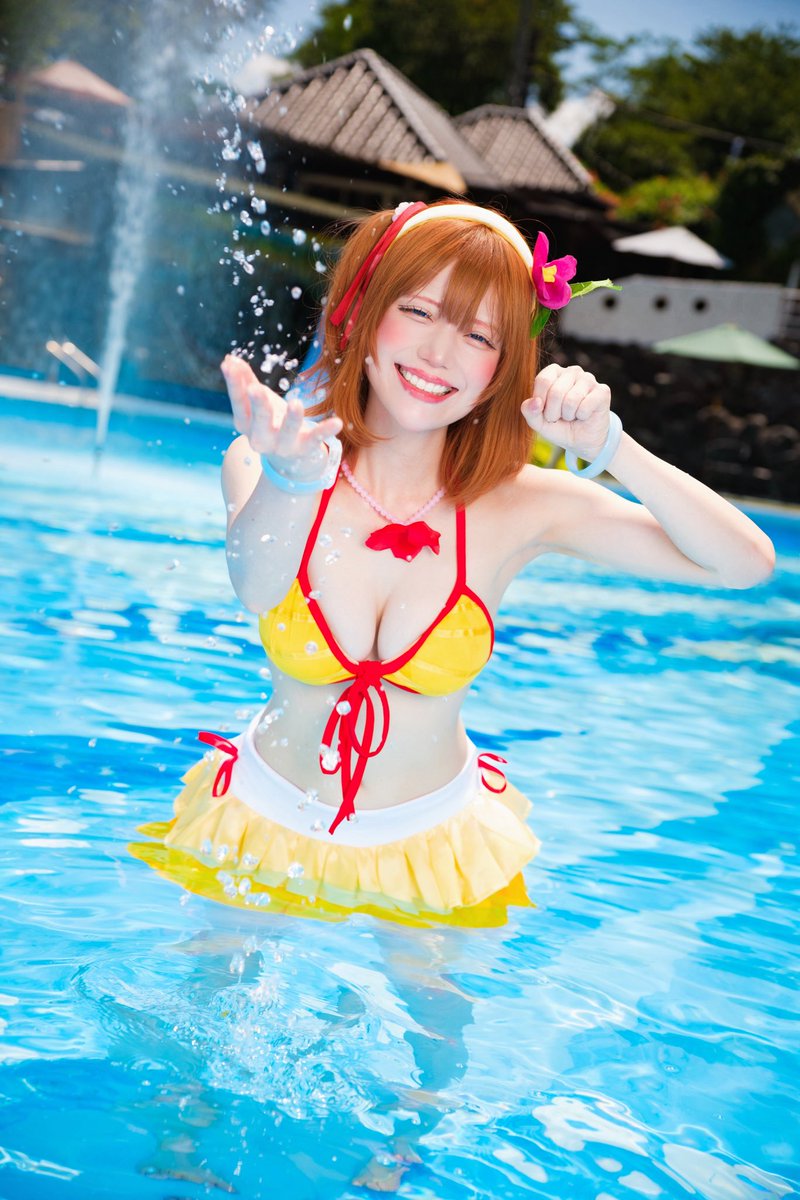 s_mile_n's tweet photo. cosplay 

ラブライブ！高坂穂乃果
夏色えがおで1,2,Jump!☀️ https://t.co/meej0AaLHt