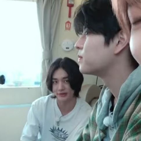 빈빈 tweet media