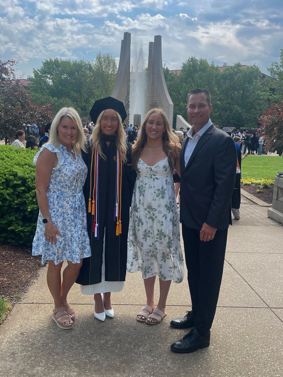 joellwasikowski's tweet photo. Dr. Joelle Wasikowski, PharmD 🎓

So grateful for the endless support from my family and friends through every step of this journey at Purdue 🖤💛 Huge shoutout to my dad @CoachWazUO for coming to support me on this big day! #BoilerUp #GoDucks https://t.co/I1Had4HVQ5