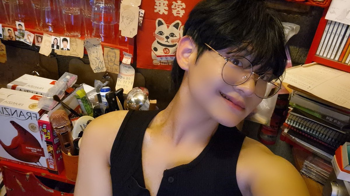 탕후루후루 tweet media