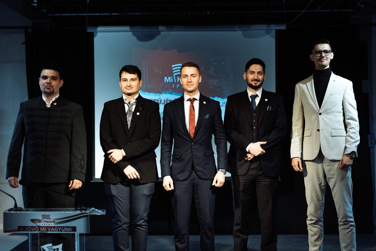 binder_csaba's tweet photo. A hétvégén harmadik alkalommal is elnökké választott a Mi Hazánk Ifjai tagsága. 🇭🇺🤝🏻

Nincs nemesebb küldetés, mint minden nap azért dolgozni, hogy a gyermekeinknek megtartsuk és gyarapítsuk ezt a nemzetet. Mi nem tudjuk feladni, mert nem tudjuk, hogyan kell. https://t.co/WzUZw2QDkD