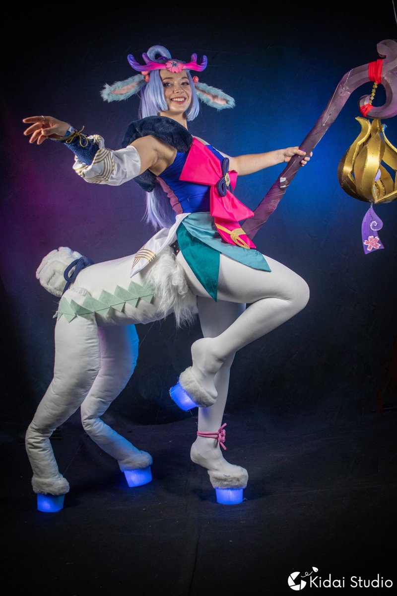 jaepasdargent's tweet photo. Les photos du cosplay de Lillia sous skin Spirit Blossom sont là !!! Trop trop contente du rendu surtout pour mon premier cosplay entièrement fait main 🌟 https://t.co/nIGgCgmfdu
