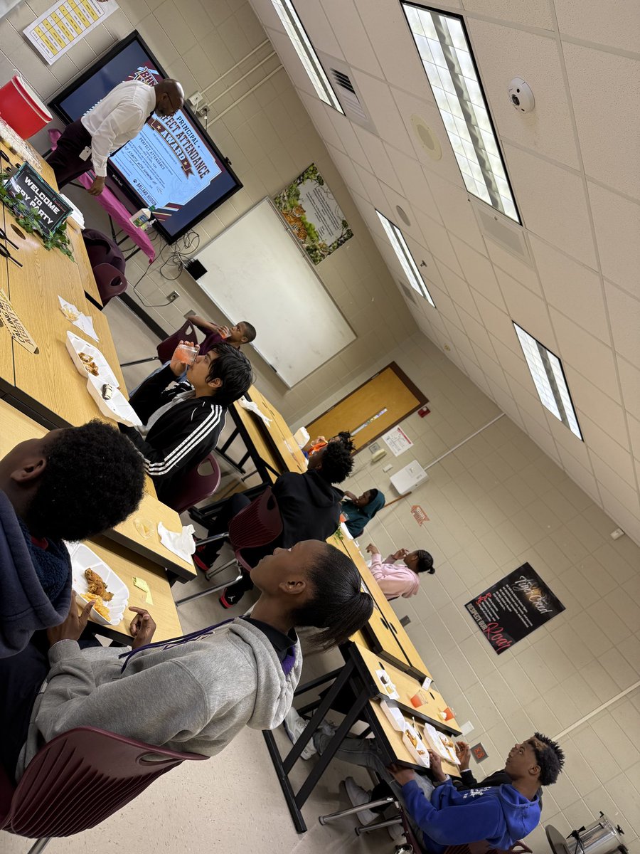 Ballard-Hudson Middle School tweet media