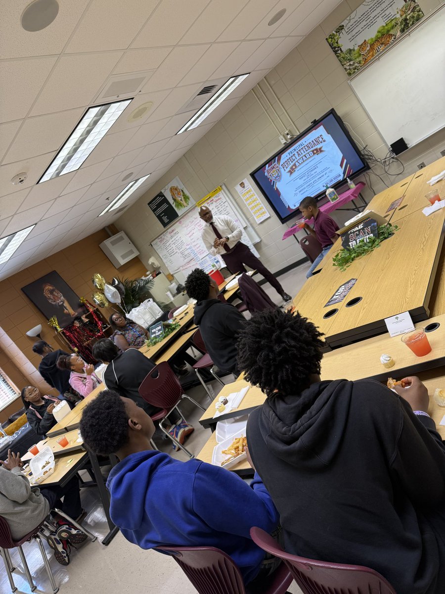 Ballard-Hudson Middle School tweet media
