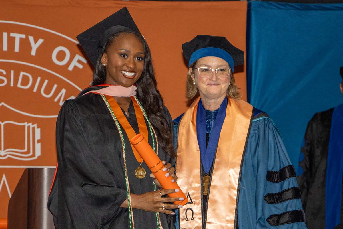 UTMB Provost's Office tweet media