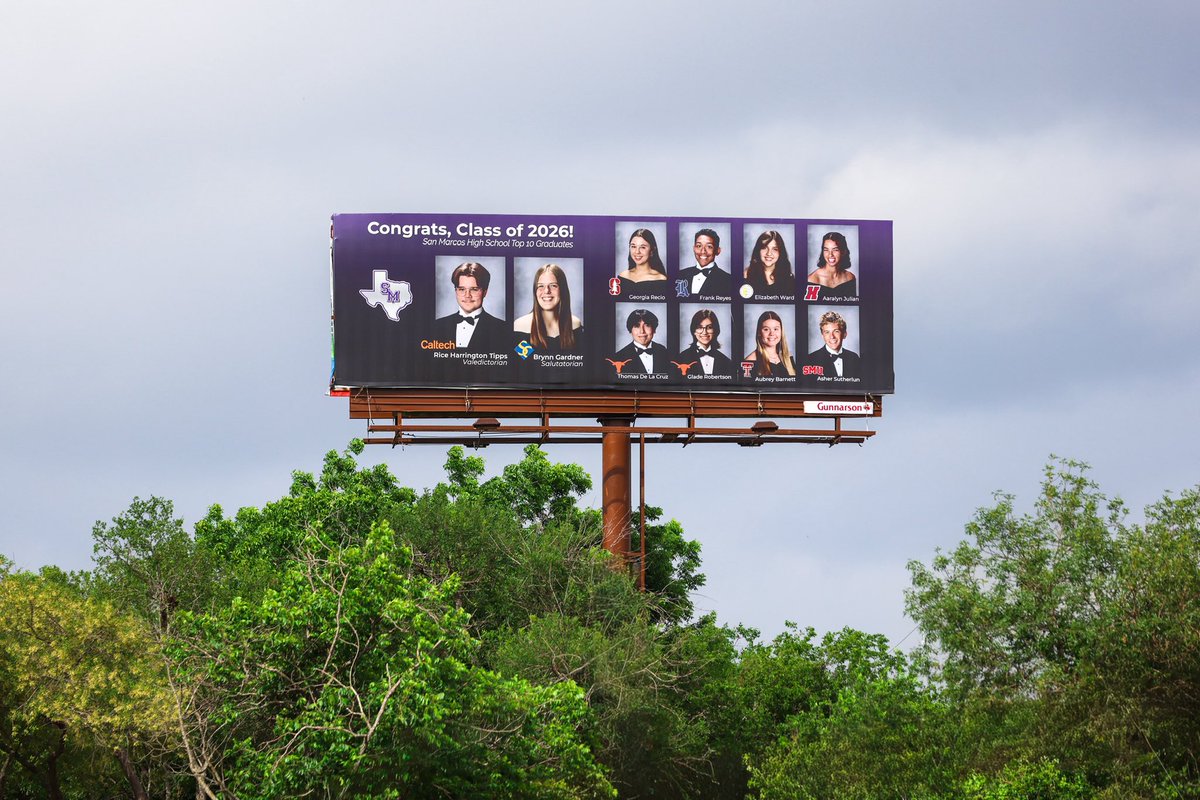 SanMarcosCISD's tweet photo. The official #SMCISDgrad billboard can be seen along the I-35 cooridor headed southbound. Congrats to the Class of 2026!
#RattlerUp https://t.co/dik1urStj1