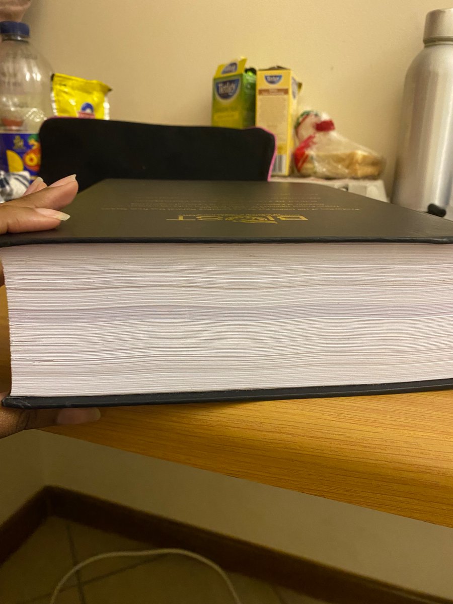 langch0ps's tweet photo. It’s so crazy that I really wrote my first book. Even crazier that it’s 600+ pages. Even more crazier that it’s in designing a plant from scratch. Mphireng guys, let me design plants for you!😝 https://t.co/SNBPtWrD9j