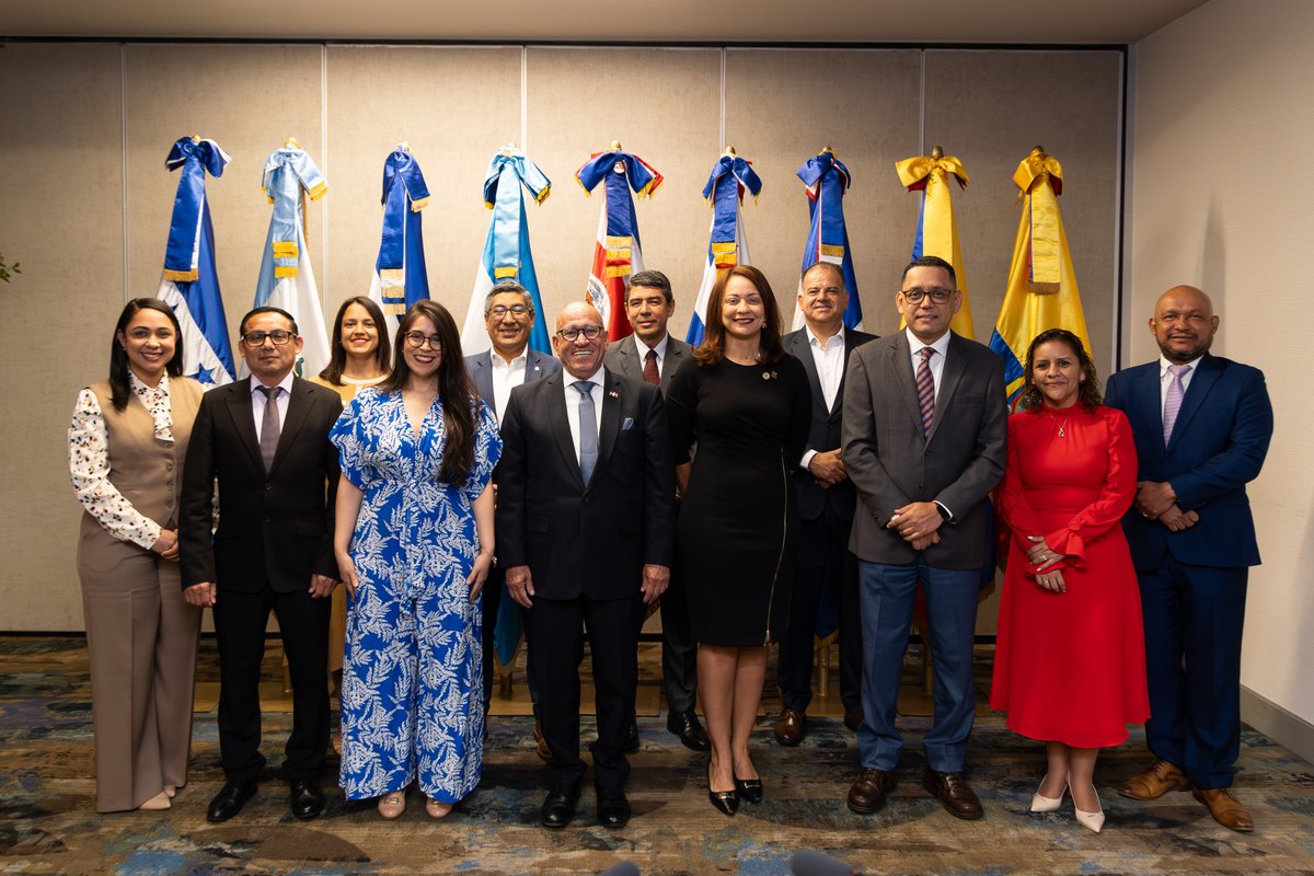 CCSBSO's tweet photo. El Comité Técnico de Enlace del Consejo Centroamericano de Superintendentes de Bancos, de Seguros y de Otras Instituciones Financieras (CCSBSO) celebró su reunión ordinaria para abordar, entre otros temas, la supervisión consolidada y https://t.co/yFw6HQu7D8
