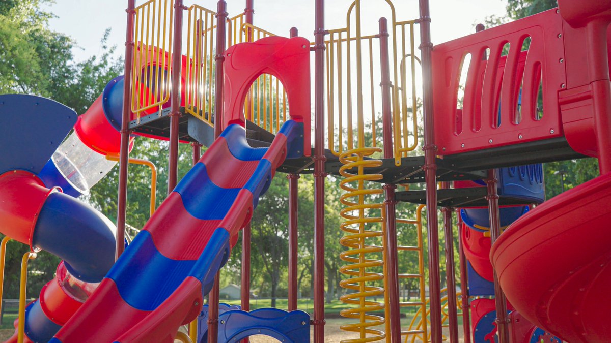 creativerecsys's tweet photo. The wait is over! 🚀 Durham’s vibrant new playground is officially complete and ready for action! 🎉

Designed and installed by Creative Recreational Systems, this space features top-tier climbers, slides, and ultra-durable inclusive surfacing. Swipe to see the transformation! 👇 📸

Ready to upgrade your school, park, or HOA play space? DM us to start designing! 📩

📍 Durham, CA #ParksAndRec #PlaygroundDesign #DurhamCA #Community
