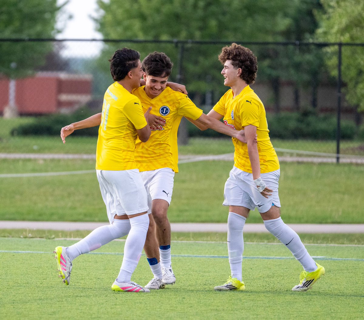 interfcchicago's tweet photo. Inter Cup mania is in full effect! Let’s keep pushing! 

Three Inter AC teams win their Illinois State Cup groups!

2013 Yellow - Illinois Cup Semifinalist! 6/7
2011 NPL - President Cup Quarterfinalist! 5/20
2010 NPL - State Cup Quarterfinalists! 5/23

Let’s go boys! ⚽️🏆

#IAC https://t.co/xL0auihaAE