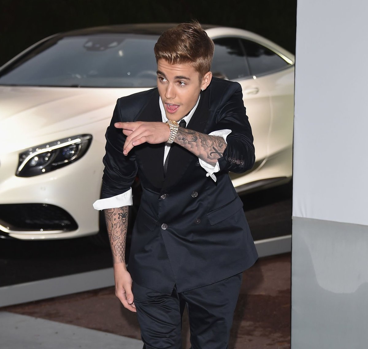 timelessbieber's tweet photo. something about Justin Bieber in Cannes, 2014 felt unreal https://t.co/6n5kcrNJk1