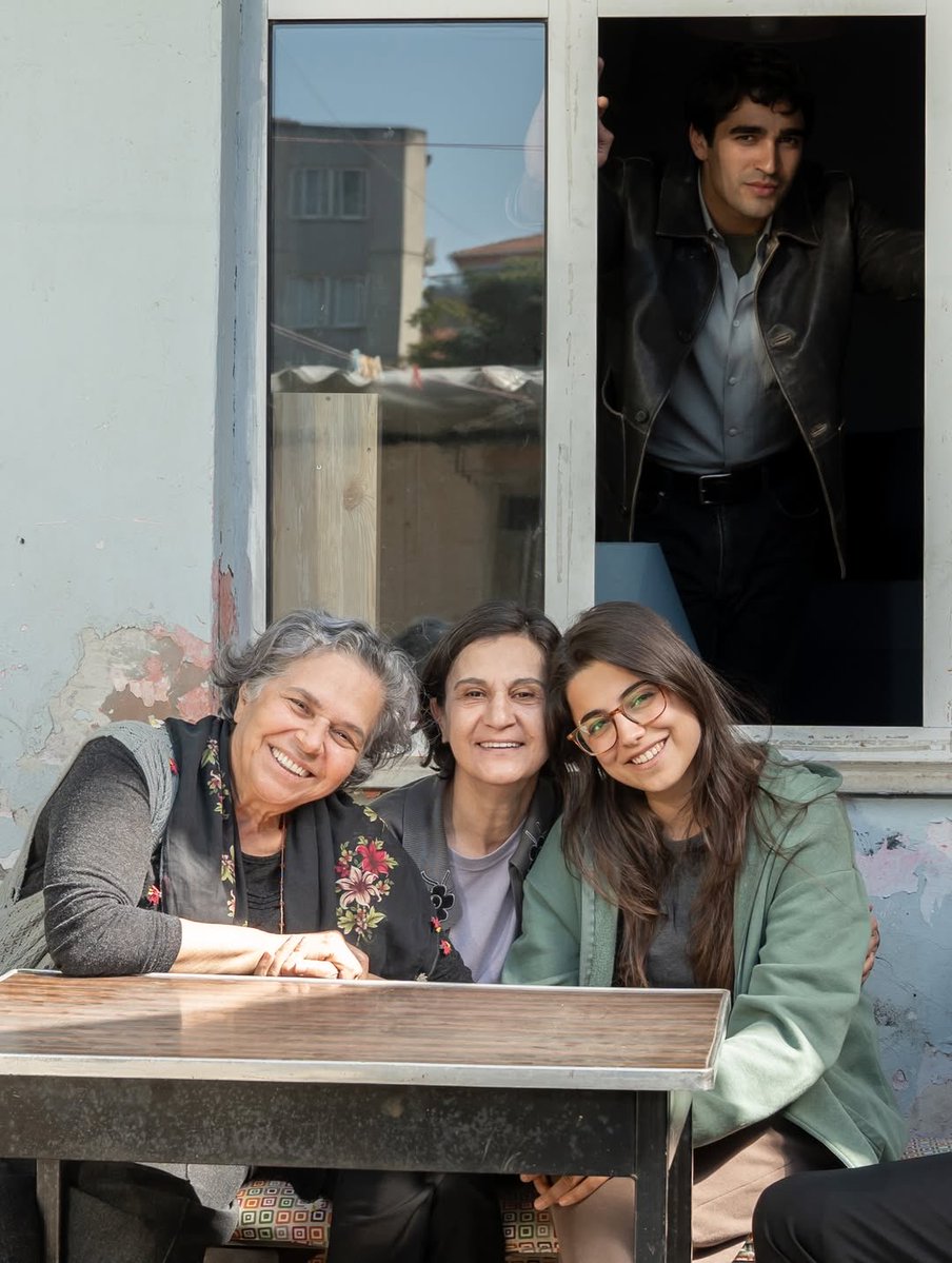 mrdarşiv tweet media