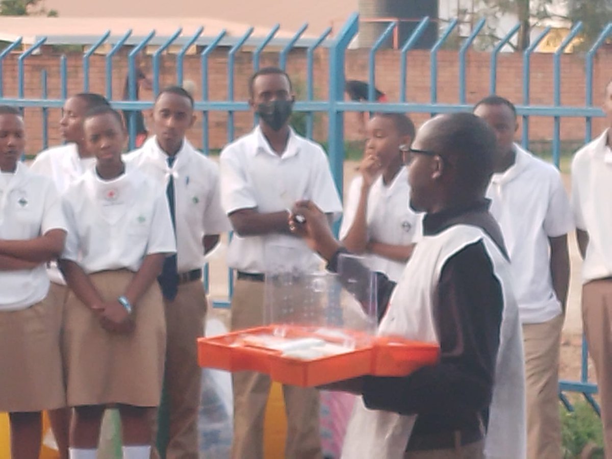 COLLEGE DE BUTAMWA tweet media