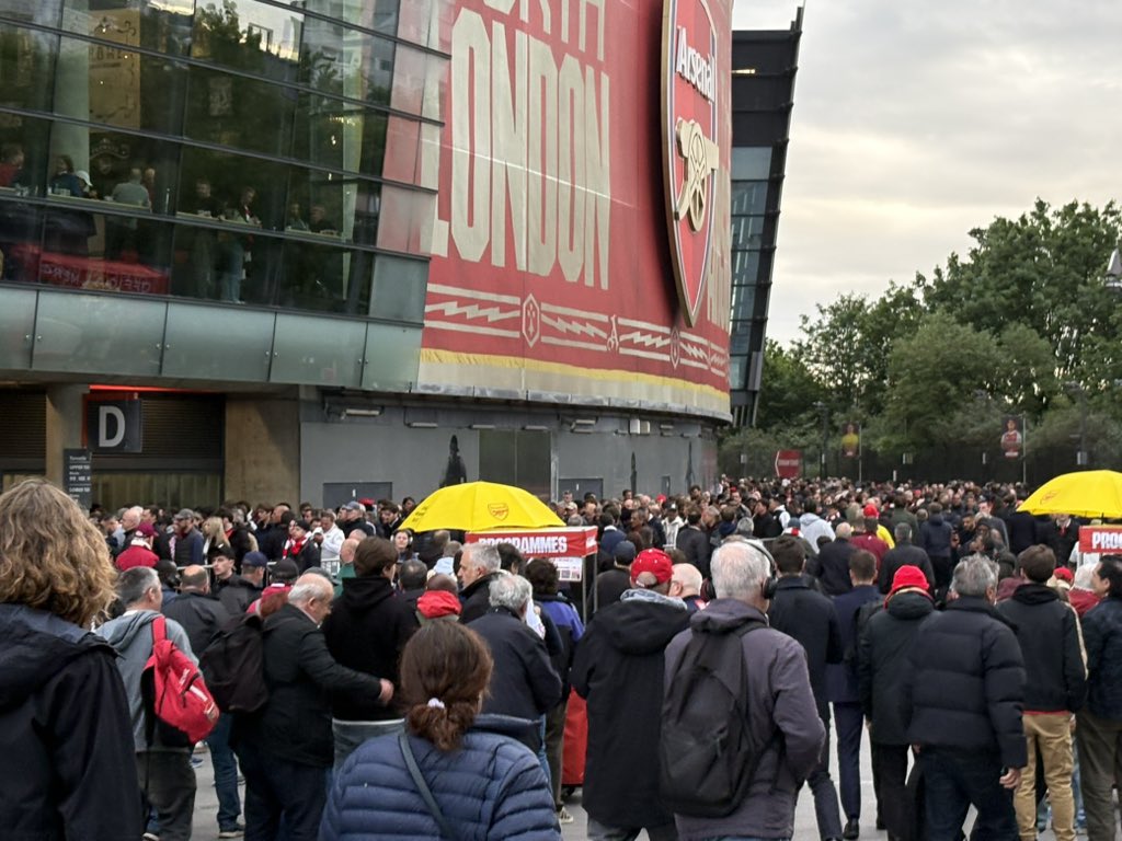 Imzattack's tweet photo. Tonight we bring the noise #COYG https://t.co/Gjd49Lmsyd