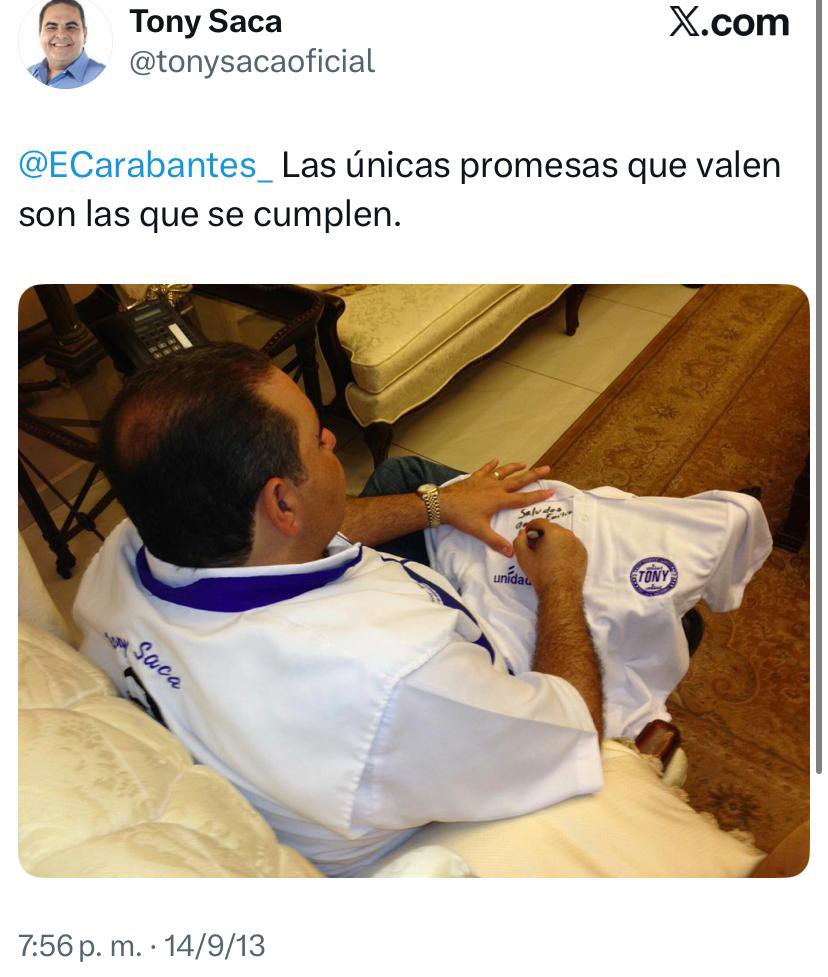 LaBayuNcadaCyan's tweet photo. Tony K-Saca en el 2013 // Albita Soriano en el 2026 https://t.co/L8xeS7q3RB