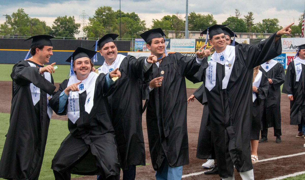 Thomas More University tweet media