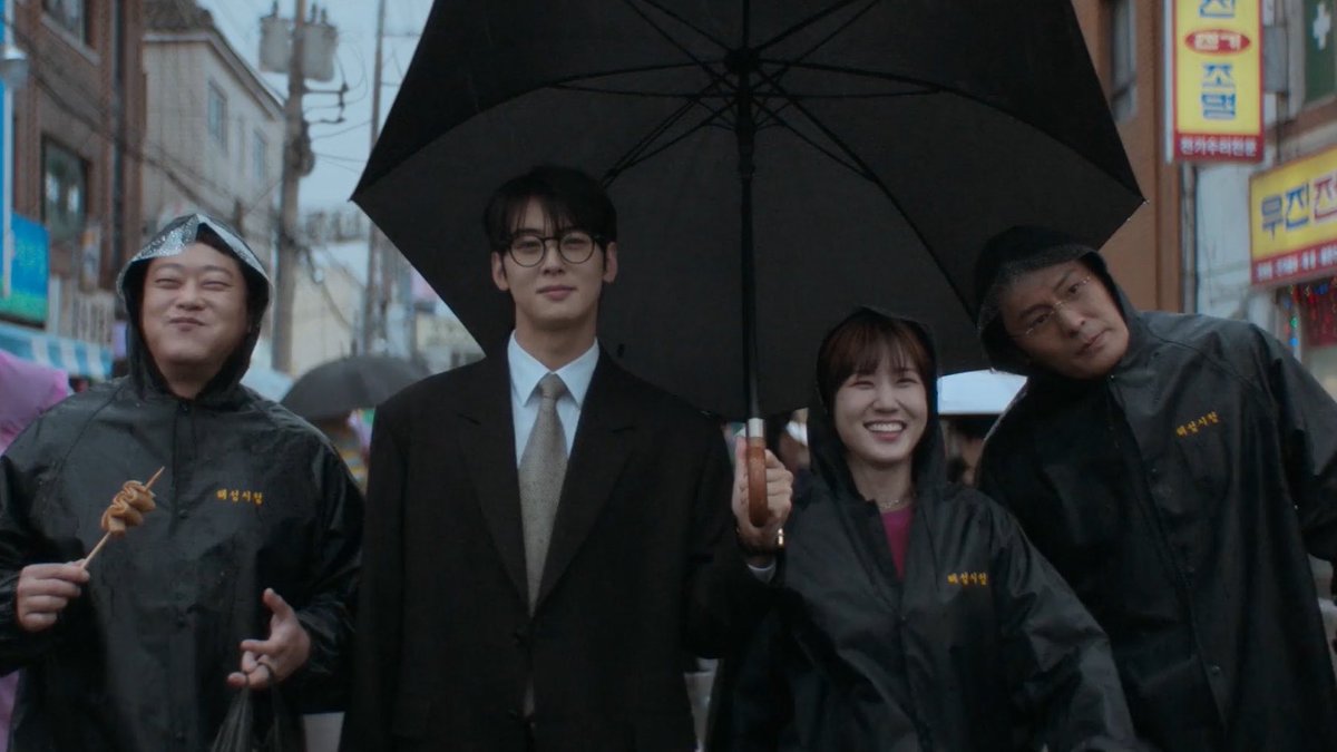 namjoonific's tweet photo. #thewonderfools (2026) - 9/10

i haven’t laughed this hard in ages!

usually, these short dramas suffer from massive time constraints where the writers obviously panic and completely rush the ending. but this one? the pacing was incredibly solid and even from start to finish. even with the finale leaving the door wide open for a s2, it still felt whole, complete, and deeply satisfying on its own.

the cast and characters were pure gold, especially our main 4 😭 my only real gripe is that the mad doctor’s superhuman kids felt underutilized and lacking. but everything else? the execution was flawless. absolute must-watch!